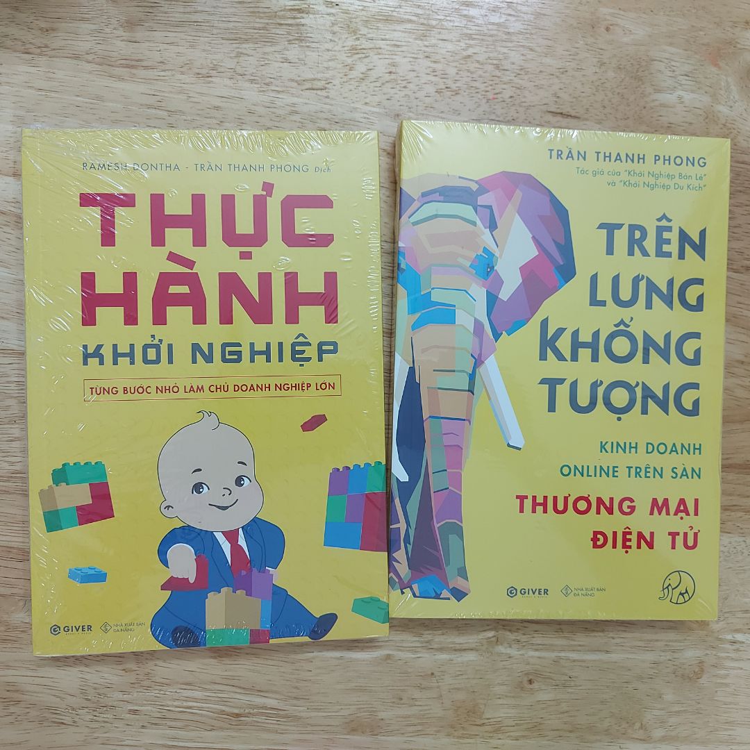 Tiki đóng gói, giao hàng nhanh, sách được bao bọc cẩn thận
Sách hay, cách hành văn gần gũi dễ hiểu, nội dung thiết thực, phù hợp thời đại ngày nay
Tác giả có tương tác qua chatbox nên cũng có một cảm giác cùng đọc sách với tác giả, có vấn đề gì hỏi, tác giả cũng sẽ phản hồi lại
Tôi  ủng hộ những quyển sách tác giả phát hành