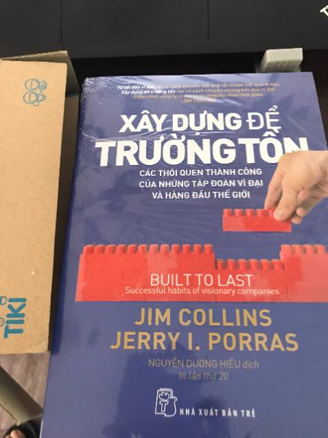 Xây dựng 1 doanh nghiệp như nuôi nấng chính đứa con của mình. Làm sao để đứa con lớn lên, phát triển và trường tồn mãi mãi, đóng góp cho xã hội là cả 1 chặng đường dài nhiều chông gai, thử thách nhưng cũng không thiếu những chất men của hạnh phúc.