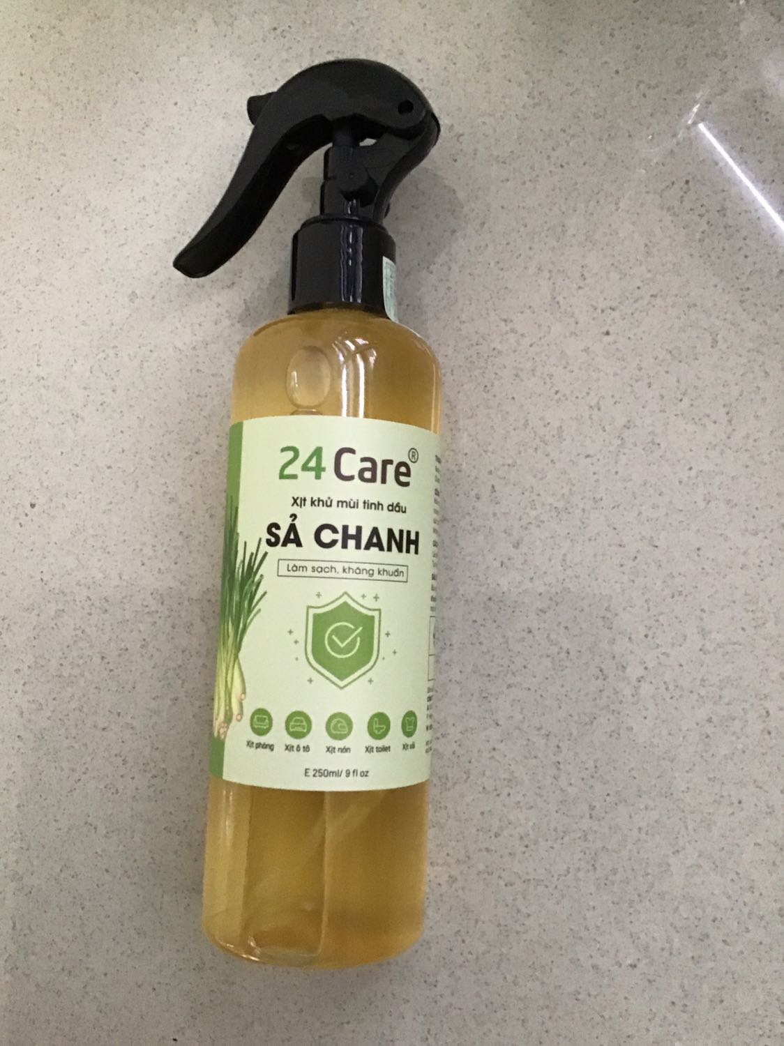 Sản phẩm tốt. Đã dùng thử một lần với mùi sả chanh. Hôm nay có khuyến mãi thêm mùi sả Java và mùi bạc hà. Mình mua để trải nghiệm thử hai mùi chưa dùng.