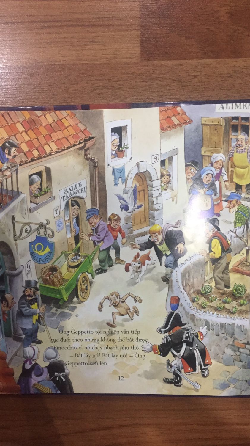 Sách vẽ chi tiết và đẹp, nội dung đôi khi đọc cảm giác chuyển đoạn hơi vội vàng nhưng tổng thể  thì cũng tương đối. Sách nhiều chữ và cần sự tưởng tượng, theo mình sách sẽ phù hợp với các bạn từ 5,5 tuổi trở lên.