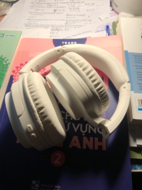 đeo êm tai, thoải mái, chống ồn , âm thanh hay, rõ
đáng mua nha