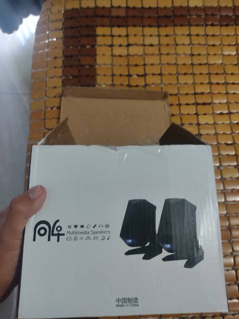 Loa nghe ôk, đóng gói tốt, giao hàg đúng hẹn, 
Nhỏ Gọn , tiện lợi, 
Mẫu mã thiết kế đẹp