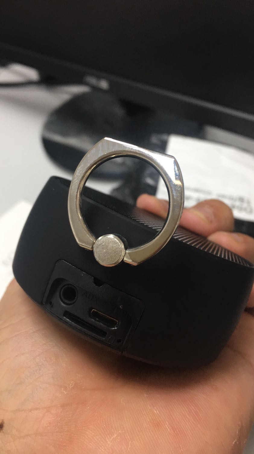 Sản phẩm cực kỳ cũ
Mua hàng mấy trăm đơn của tiki rồi mà giờ hoàn toàn thất vọng:
Tất cả đều cũ, hộp thì mục nát.
Chất âm không hay. Cách đóng gói thì khá tệ, không có thẩm mỹ tí nào.
Mong tiki kiểm tra hàng trước khi giao cho khách
1 sao dành cho đơn hàng này