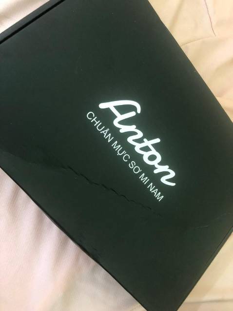 Rất hài lòng vì thời gian nhận đc áo khá nhanh. Đóng gói cẩn thận chắc chắn, có hộp đẹp. Chất áo mềm và thoáng mát,shop tư vấn chọn đúng size và rất nhiệt tình. Sẽ tiếp tục theo dõi và ủng hộ shop.