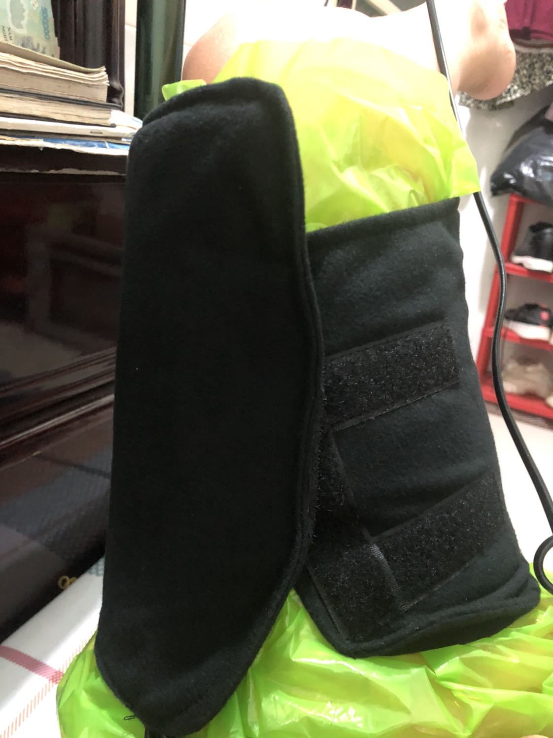 Sp nóng ok.. tiếc là ko bọc đc đùi, vậy mà nói giảm đùi ,bụng, ko biết quấn sao??
Mới sài chưa biết hiệu quả như thế nào?