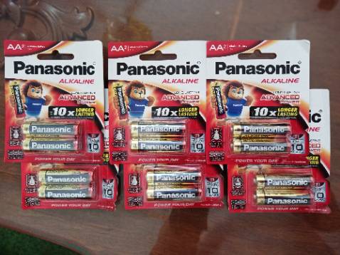 Pin kiềm chính hãng Panasonic. Mọi người nên tin mua dùng những sản phẩm chính hãng từ Quý shop này. Pin kiềm không chảy nước, rất tốt để dùng cho remote các thiết bị. Cảm ơn Quý Shop! Cảm ơn Quý Tiki