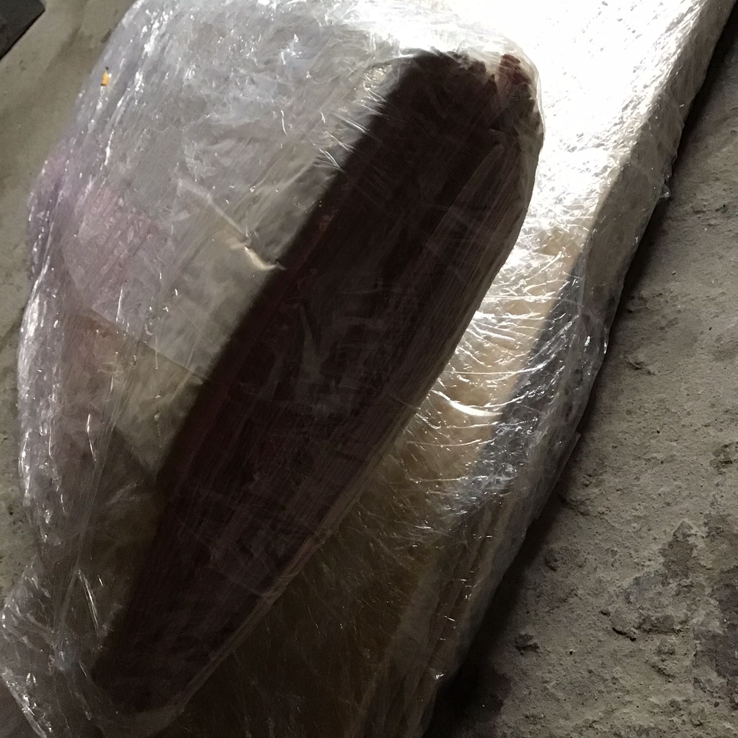 Giao hàng nhanh, giá rẻ, đúng màu