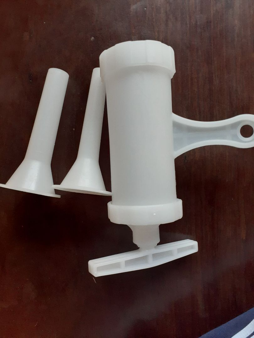 Sản phẩm như hình, mình chưa sử dụng nhưng có vẻ khá dễ, phần đẩy thì vẫn còn hơi chưa trơn tru lắm. Mong là lúc sử dụng sẽ ổn. Hàn giao sớm trước hẹn