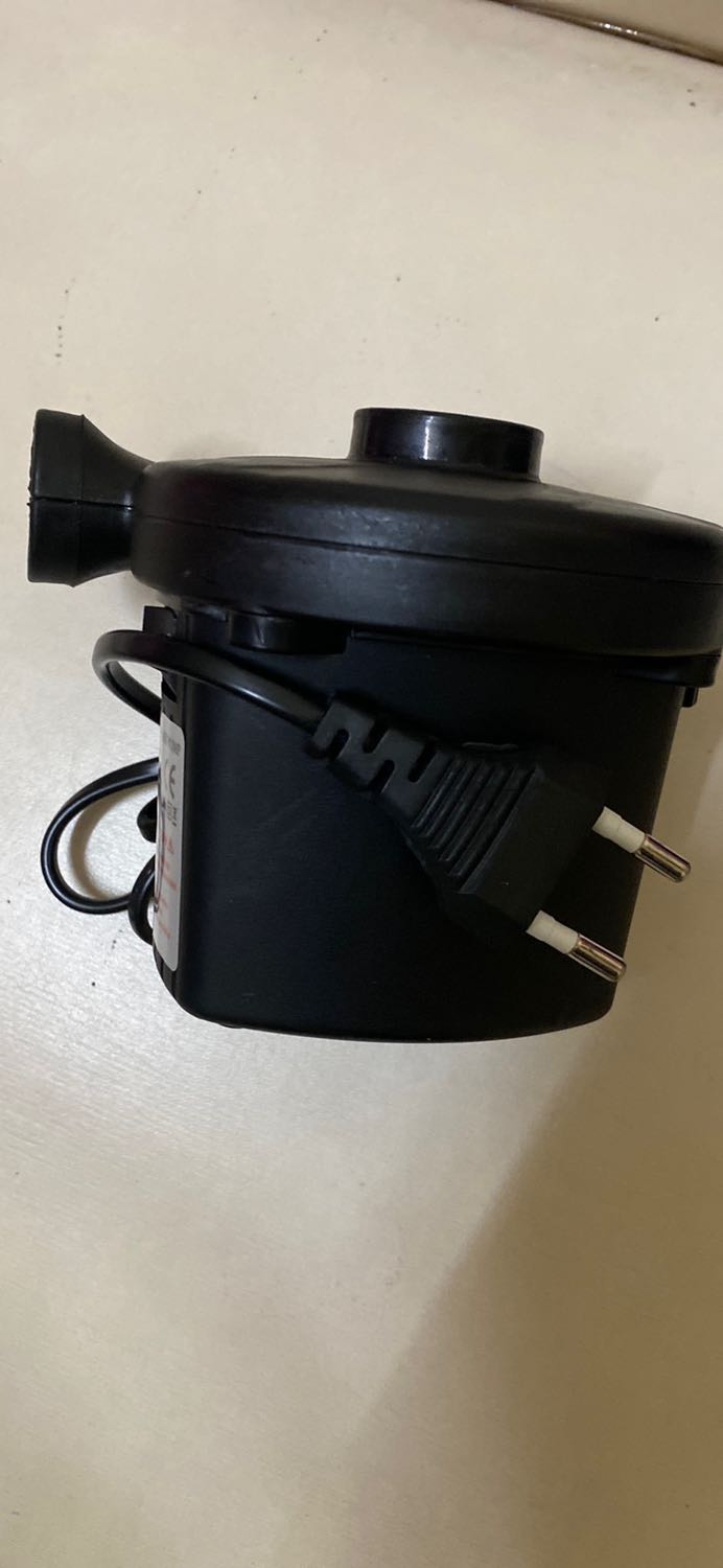 giao mỗi máy bom ko thấy mấy đầu bom đâu hết shop tệ qá