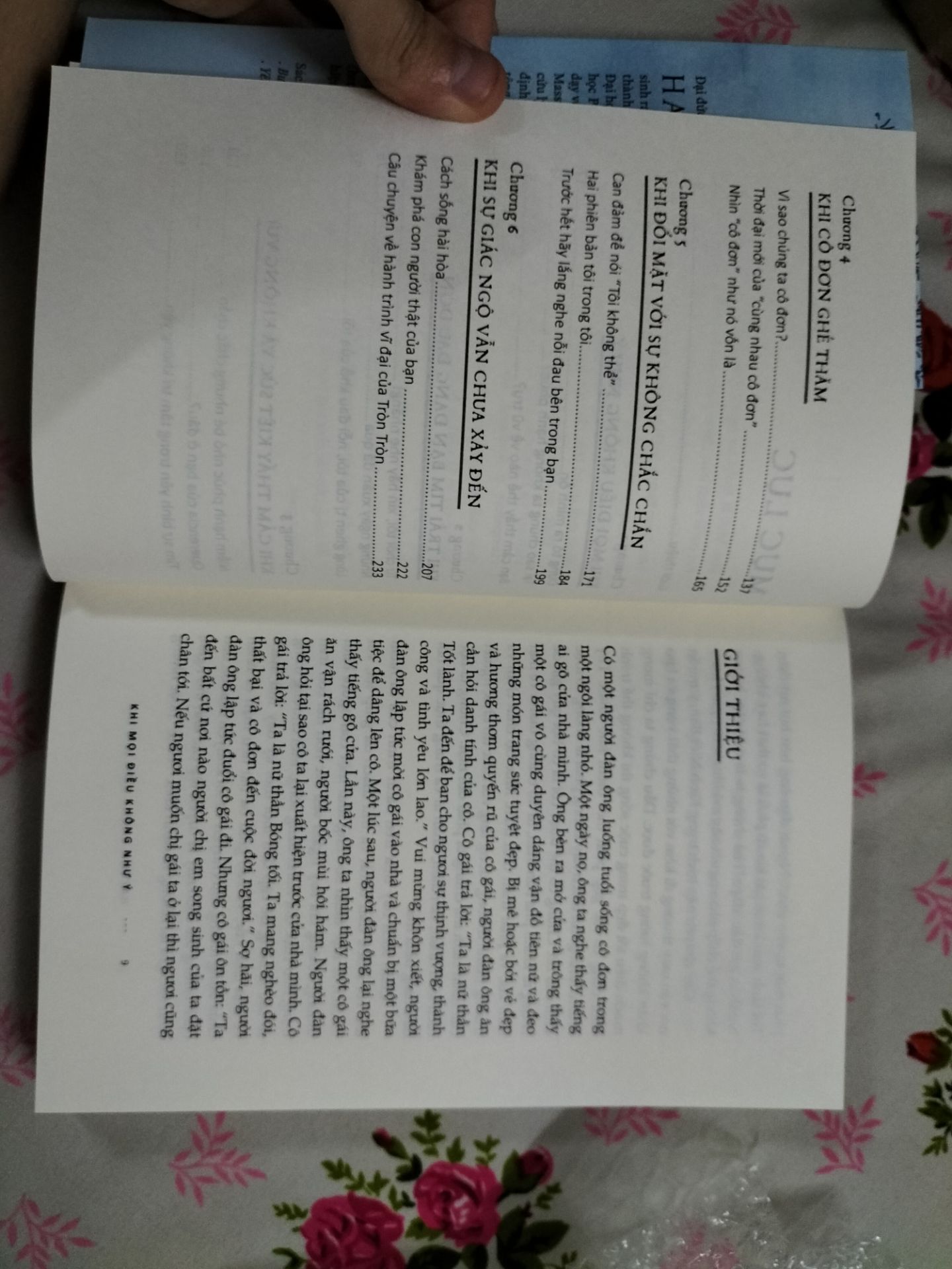 giao hàng nhanh, sách được đóng seal và bọc chóng sốc, kỹ, nội dung thì ko cần phải bàn nữa tuyệt vời, đã từng trải nghiệm qua tác phẩm của đại đức và rất ấn tượng với lối hành văn và cái nhìn của đại đức nên tiếp tục ủng hộ đại đức