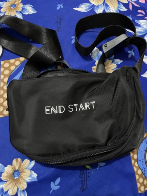 Mua được em túi xứng đáng đồng tiền, nhỏ gọn , đường may kĩ , like.