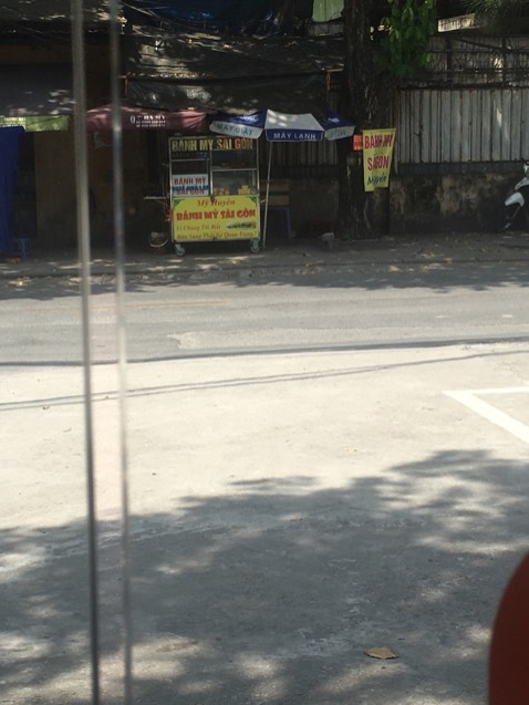 Giờ đến cái cọ nhà wc cũng đẹp như này luôn, mấy cái bàn chải bình thườg ọp ẹp k co nổi 😭😭 rất thích các sản phẩm của shop này, sợi silicon dầy siêu to khổng lồ ngoáy vài cái là sạch. Cốc để nước tẩy nhựa chắc chắn, cầm nhẹ tay, thấy có cả loại gắn tường nữa nhỉ. Cực kỳ hài lòng