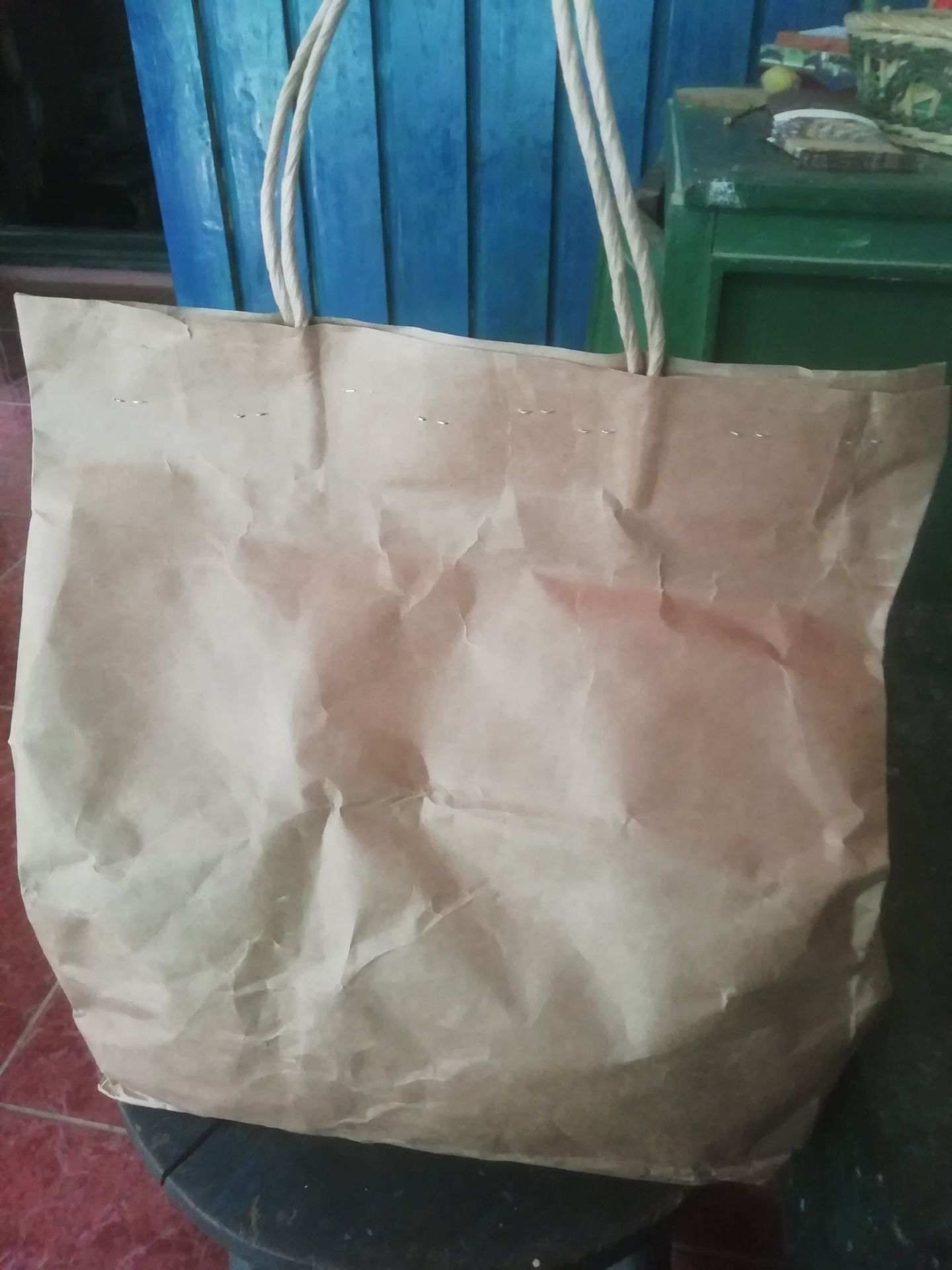 Áo xịn lắm chất thun mềm mà dập may cũng kĩ càng. Nếu mà bạn nào ngực lép như mình chắc thấy thoải mái nè.
Mà mình cảm giác độ dãn vải cũng Ổn á nên không sao hết với các kích cỡ ngực
Mình mua lần đầu tại shop nhưng mà ưng ý lắm ko có phiền lòng gì
Đánh giá 5 sao luôn và cảm ơn đội ngũ tiki nhiều