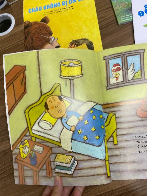 Sách đẹp. Màu sắc rõ nét. Chất liệu giấy cũng đảm bảo. Bé nhà m rất thích. Sẽ ủng hộ shop dài dài