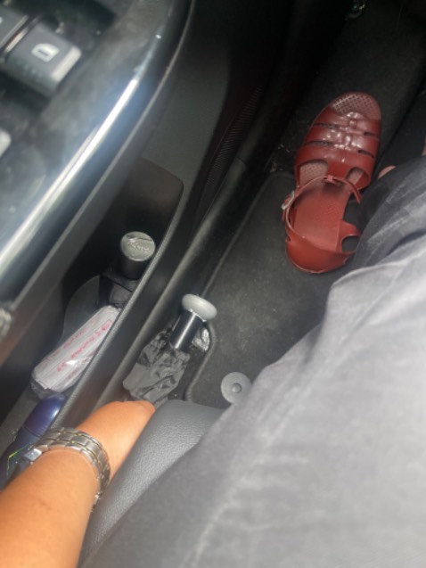 Gậy rất chắc kiểu này đi 1 mình ko phải lo nữa r