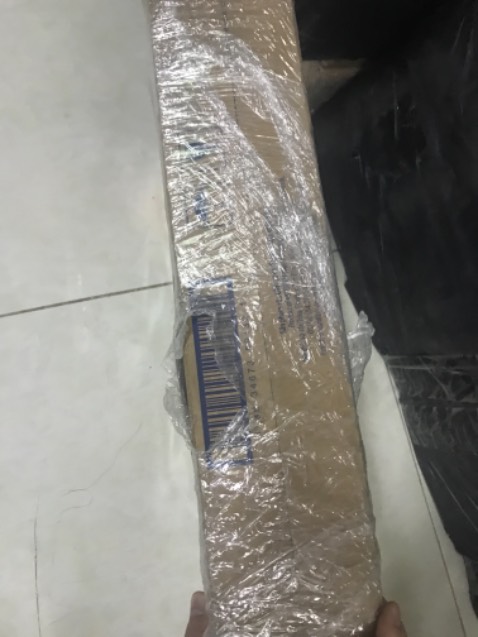 Đã nhận sữa, hy vọng ngon, mua lúc sale được giá tốt tích cho gái dùng dần. Bị rách 1 tú nhưng không ảnh hưởng đến chất lượng sữa Đã nhận sữa, hy vọng ngon, mua lúc sale được giá tốt tích cho gái dùng dần. Bị rách 1 tú nhưng không ảnh hưởng đến chất lượng sữa