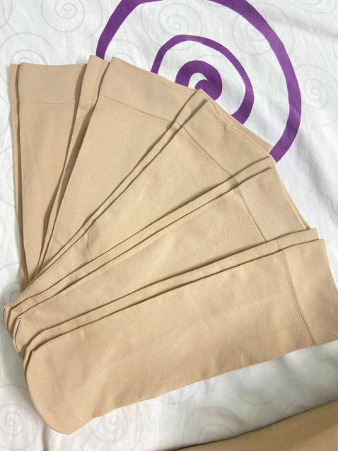 5 đôi là 10 chiếc nhé, không phải 10 đôi như thông tin đăng bán, hàng đẹp