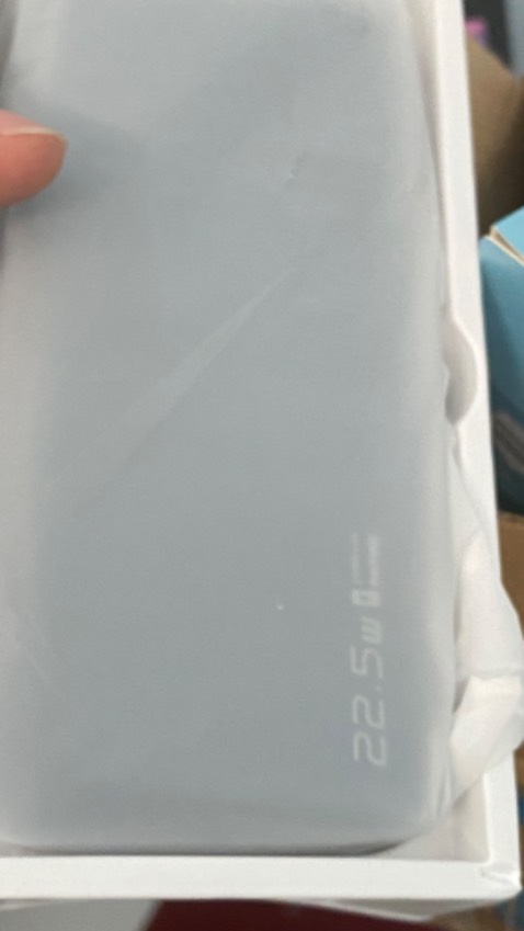 Nó nặng thật sự :)) , giao hàng nhanh, gói ok, pin thì chất lượng vỏ ko ok xíu thôi nói chung vừa túi tiền là ok rồi