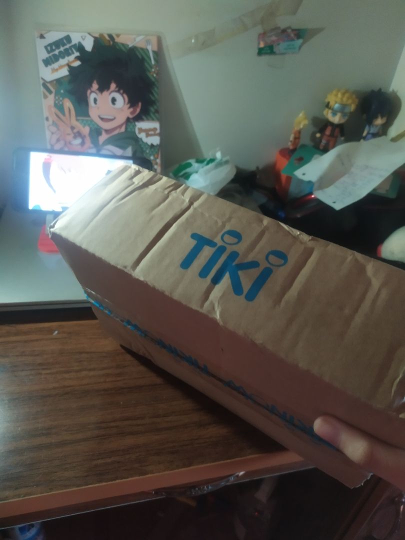 giao hàng nhanh . truyện có tranh ảnh cụ thể. giao bằng hộp .