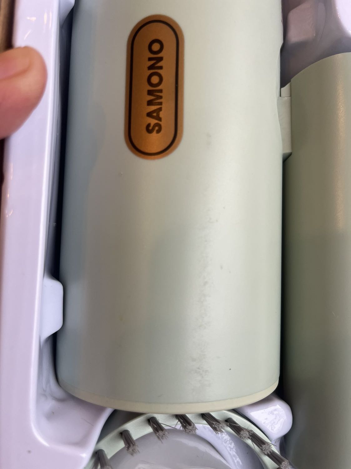 Sản phẩm cũ, kém chất lượng