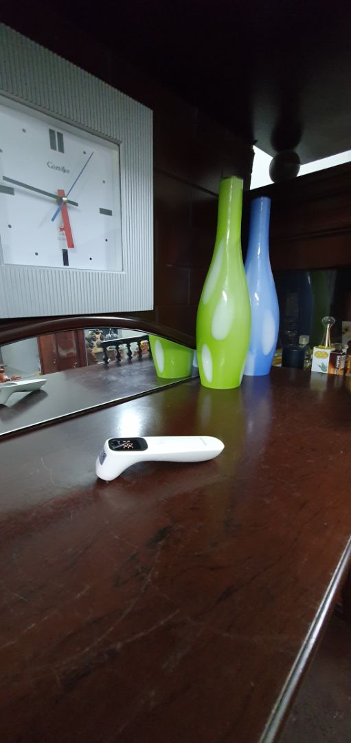 dể cầm,nhỏ gọn,lcd dể nhìn...giá hợp lý