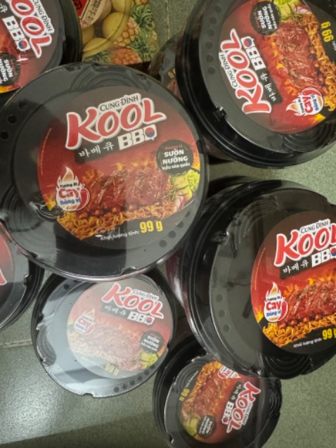 Mì này ngon lắm. Date xa. Tiki gói kỹ quá mở muốn ná thở