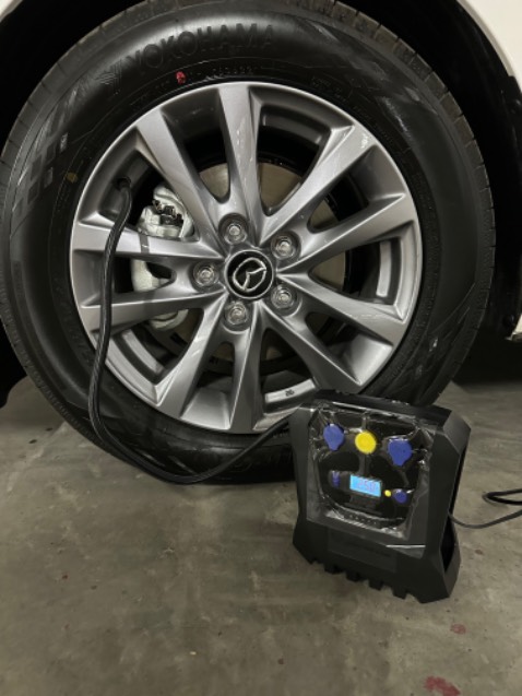 Mới đem xuống bơm thử, bơm khá nhanh. Đóng gói đẹp đẽ, ngưng khi đủ áp suất lốp.