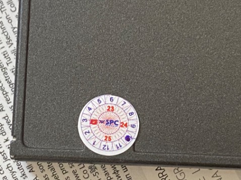 Tem của Vĩnh Xuân nhìn khá kém chứ ko phải tem của nhà nhập khẩu Viết Sơn. 
Giao nhanh. 
Đóng gói thì để trong bìa carton và quấn payer. 
Nói chung nên cẩn thận hơn. Tem của Vĩnh Xuân nhìn khá kém chứ ko phải tem của nhà nhập khẩu Viết Sơn. 
Giao nhanh. 
Đóng gói thì để trong bìa carton và quấn payer. 
Nói chung nên cẩn thận hơn.