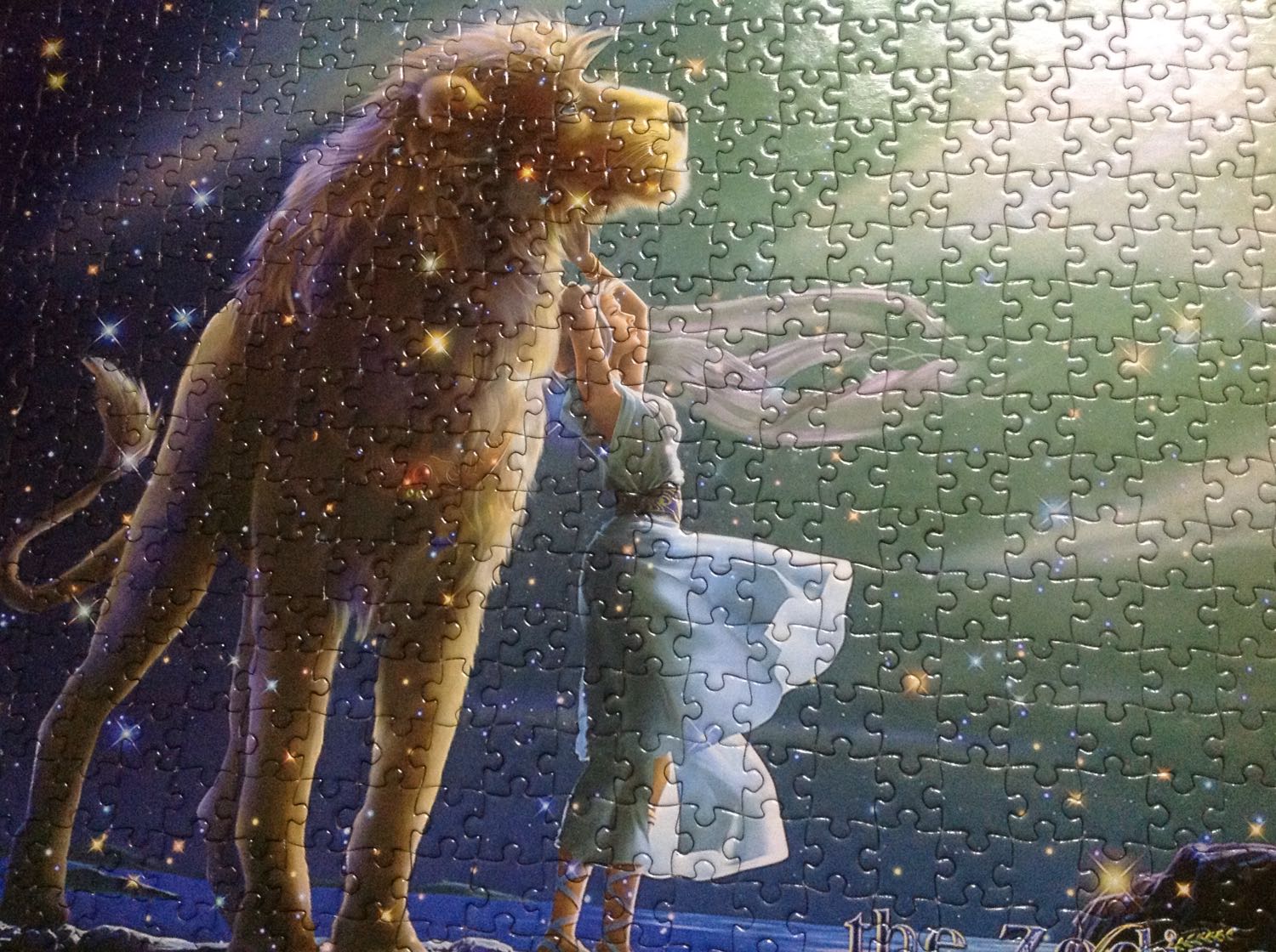 Mình rất thích bộ xếp hình này.
Phải chi màu của các mảnh ghép đậm hơn một chút sẽ thấy bức tranh tươi hơn
Có lẽ màu sắc của bức tranh được phân bố khá rõ nên dễ dàng để hoàn thành bức tranh
?❤️