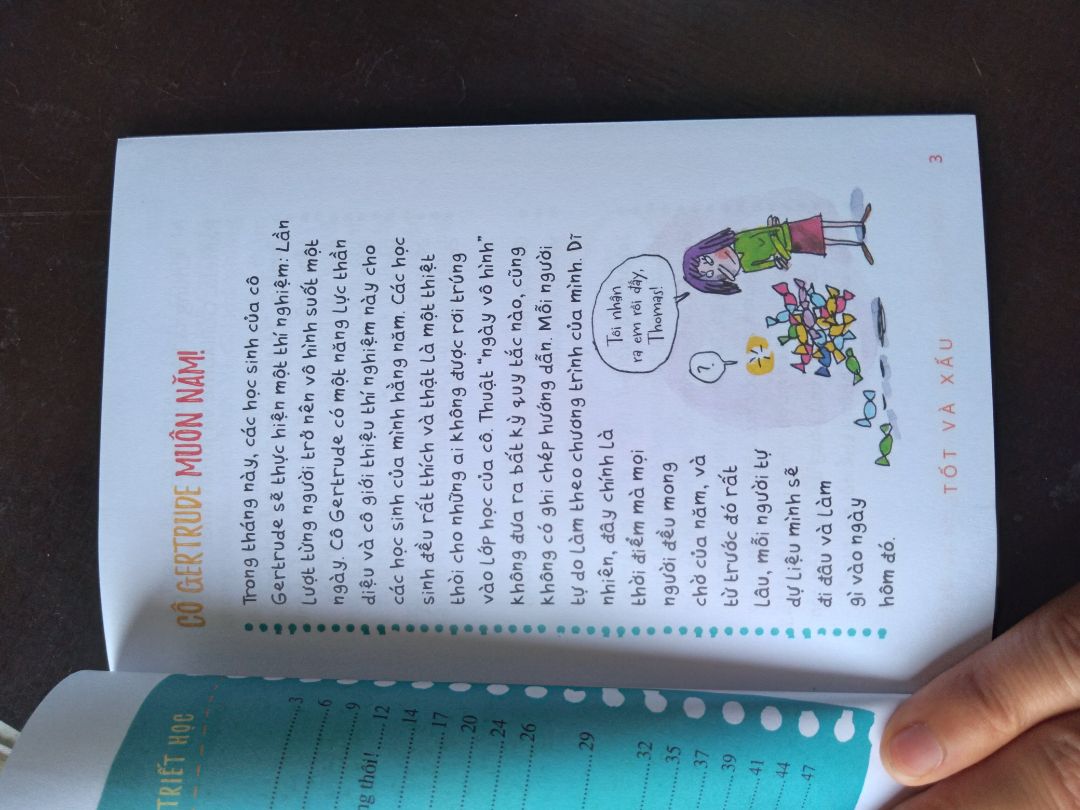 điều thú vị của cuốn sách là nó không mang theo cả lô học thuyết triết học nào, nó chỉ gợi ý và thực hành sinh động của triết lý....tuy vậy phải rất nhịc nhằn để con người ta thực hành theo lối ấy nếu không có đến sự nỗ lực...