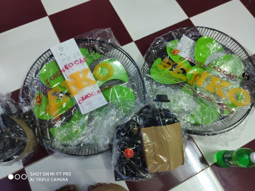 Đóng gói nguyên thùng. Không bị lỗi lầm gì. Cho 5 sao. Khâu vận chuyển OK tốt. Giá cả rất cạnh tranh. Lần sau sẽ mua nữa. Tính mua 5 cây về sài mà chỉ đặt hàng được 2 cây Đóng gói nguyên thùng. Không bị lỗi lầm gì. Cho 5 sao. Khâu vận chuyển OK tốt. Giá cả rất cạnh tranh. Lần sau sẽ mua nữa. Tính mua 5 cây về sài mà chỉ đặt hàng được 2 cây