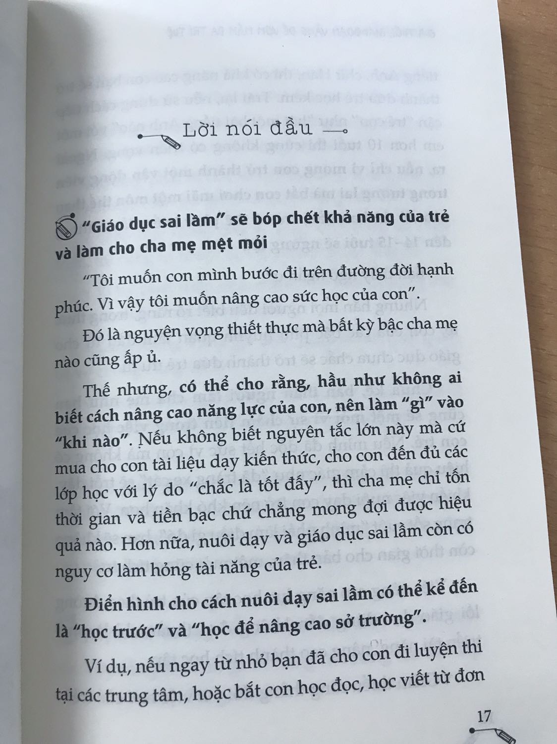 Sách chia ra từng phần. Mỗi phần có tiêu điểm chính, dẫn chứng khoa học và thực tế áp dụng của chính tác giả.