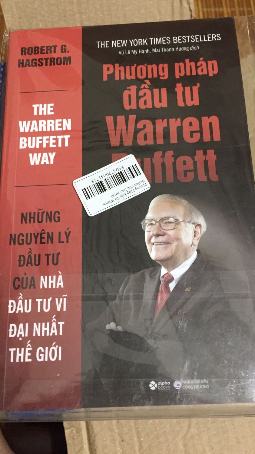 M chưa đọc sách nên ko biết có hay ko ship khá nhanh, sách đẹp