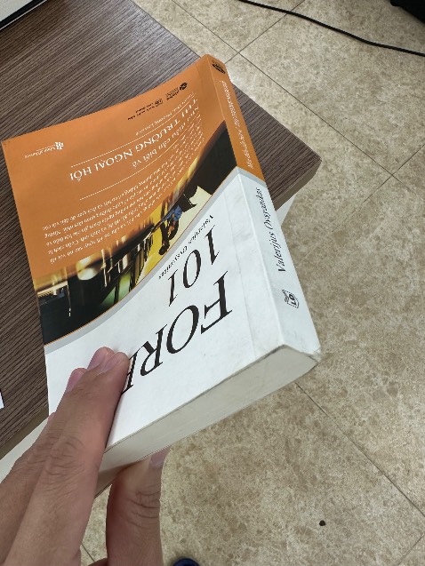 Nhìn như sách cũ, quá bẩn