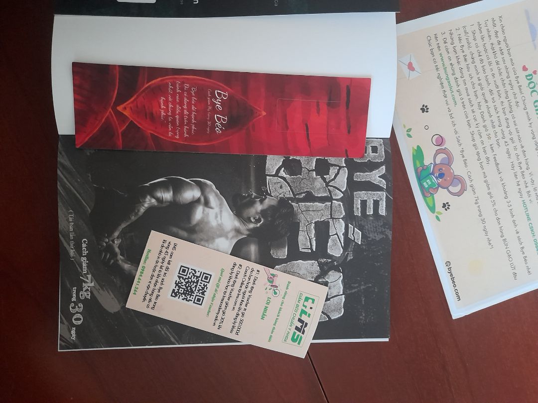 phải dành một lời khen ngay từ cái nhìn đầu tiên cho tiki và bye béo. về chất lượng sách thì tuy chưa đọc nhiều nhưng đánh giá cao về chiều sâu nội dung trong sách phải dành một lời khen ngay từ cái nhìn đầu tiên cho tiki và bye béo. về chất lượng sách thì tuy chưa đọc nhiều nhưng đánh giá cao về chiều sâu nội dung trong sách