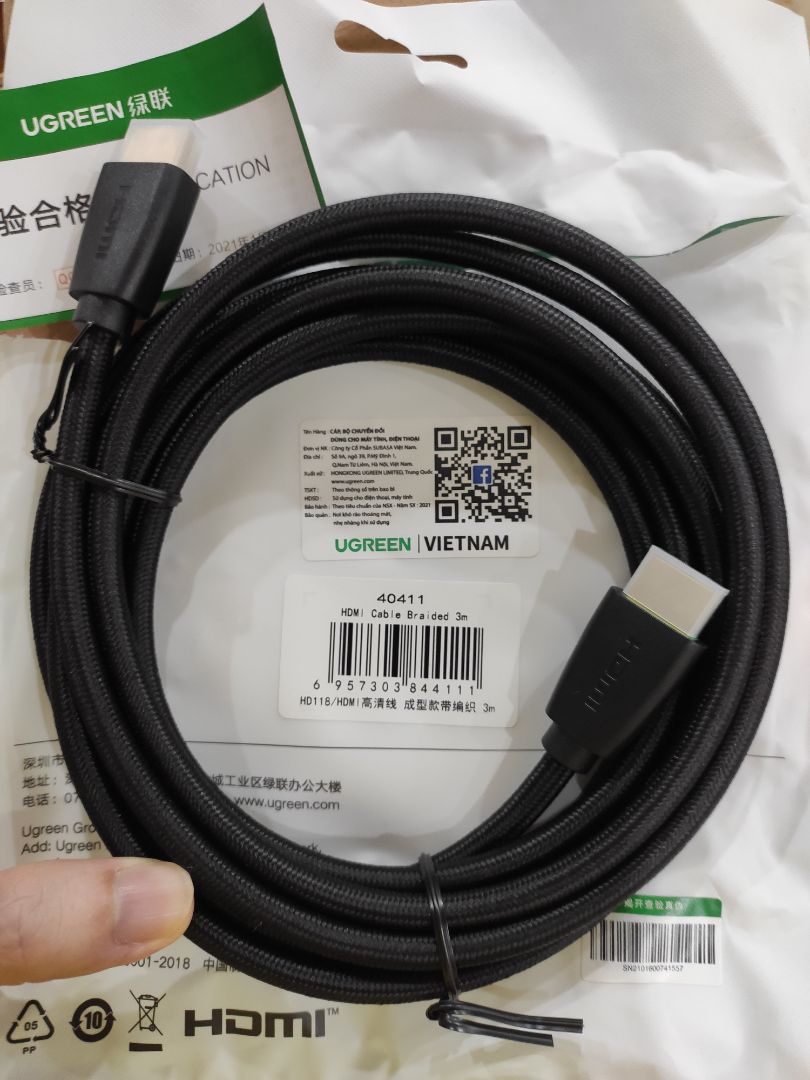 Sản phẩm chính hãng, đóng gói đơn giản để tiết kiệm chi phí. Dây bọc lưới khá đẹp, đủ mềm để uốn dấu dây sau TV cho mỹ quan tốt, có đầu bọc nhựa khi không dùng đi kèm. *** với TV 4K dây đủ chuẩn HDMI 2.0, tín hiệu không bị nhiễu.