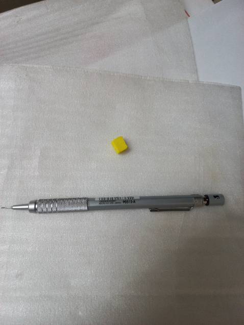 Đúng với mô tả, cầm rất êm tay, hồi trước có dùng loại này rồi nên giờ dùng lại thì vẫn có cảm giác tốt