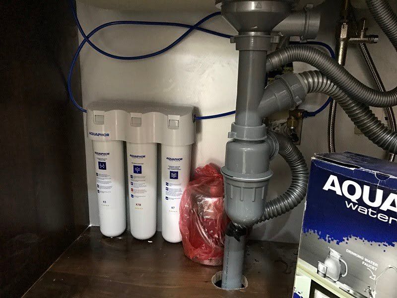 Nước lọc ra uống có vị ngon, bé nhà mình rất thích, có vị ngọt như nước dừa ấy, shop tư vấn nhiệt tình, lắp đặt miễn phí tận nhà. 5 sao.