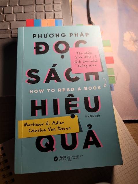 Sách hay, phù hợp với bạn đọc muốn khám phá và hiểu rõ hơn cách đọc để hiểu. Cuốn sách ko tập trung vào cải thiện tốc độ đọc. Thay vào đó nó tập trung vào việc làm sao có thể hiểu được thông điệp tác giả muốn truyền tải cũng như khai thác tri thức từ nhiều cuốn sách cùng chủ đề.