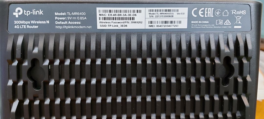 Sản phẩm chính hãng Tp-Link. Giao hàng nhanh. Ngoại quan sản phẩm được hoàn thiện tốt, đẹp mắt, cao cấp. Khởi động nhanh, tốc độ download khá. Rất tiện dụng khi sử dụng cho cả wifi và có dây. Giá bán phù hợp. Tôi đánh giá 5 sao cho cả Shop Tiki và nhà phân phối sản phẩm Tp Link.