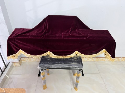 Vải đẹp, mịn, nhìn rất sang. Nhận hàng nhanh dự kiến. Cảm ơn shop vì sản phẩm chất lượng