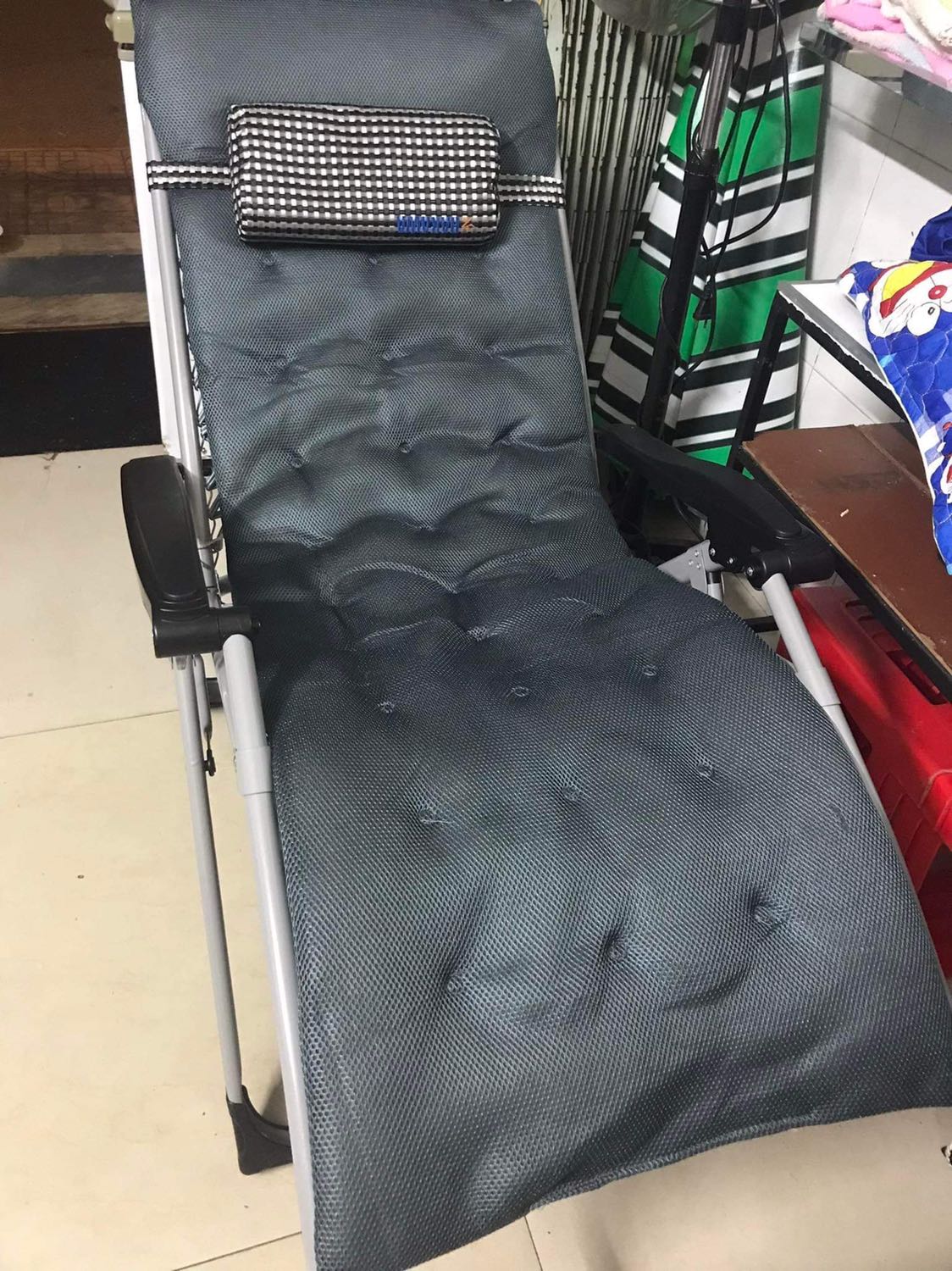 Hiếm khi vừa ý khi mua hàng ol, Ghế chắc chắn, đẹp ,êm ái để nghỉ trưa xem phim, từ khi mua mẹ ngày nào cũng khen, giao hàng nhanh nữa. Xứng đáng là món quà để thể hiện sự chu đáo cho gđ . Cho 5 sao Hiếm khi vừa ý khi mua hàng ol, Ghế chắc chắn, đẹp ,êm ái để nghỉ trưa xem phim, từ khi mua mẹ ngày nào cũng khen, giao hàng nhanh nữa. Xứng đáng là món quà để thể hiện sự chu đáo cho gđ . Cho 5 sao
