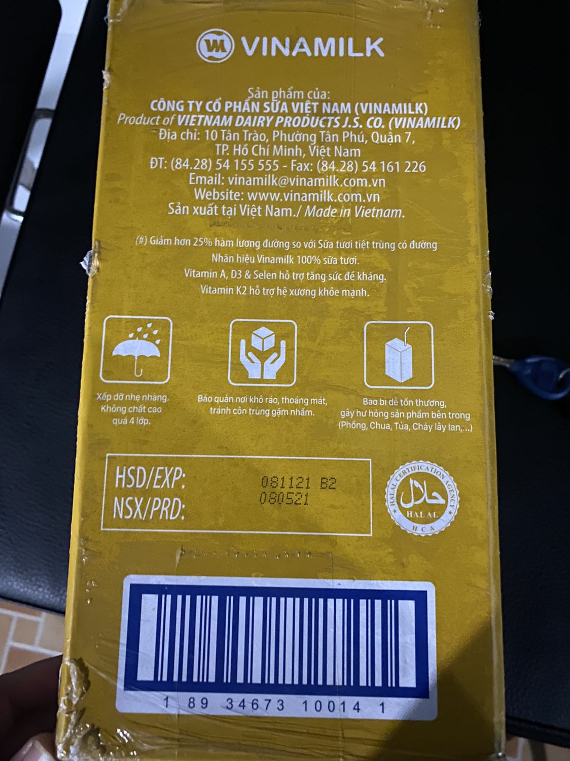 Mình mua sản phẩm này cũng nhiều lần oy, nói chung mà mẫu mã ok, uống ngon.. Làm quà tặng là vừa ý.
Các bạn mua phải để ý HSD in trên bao bì nhen, chứ ko nhận hàng hết HSD đó.