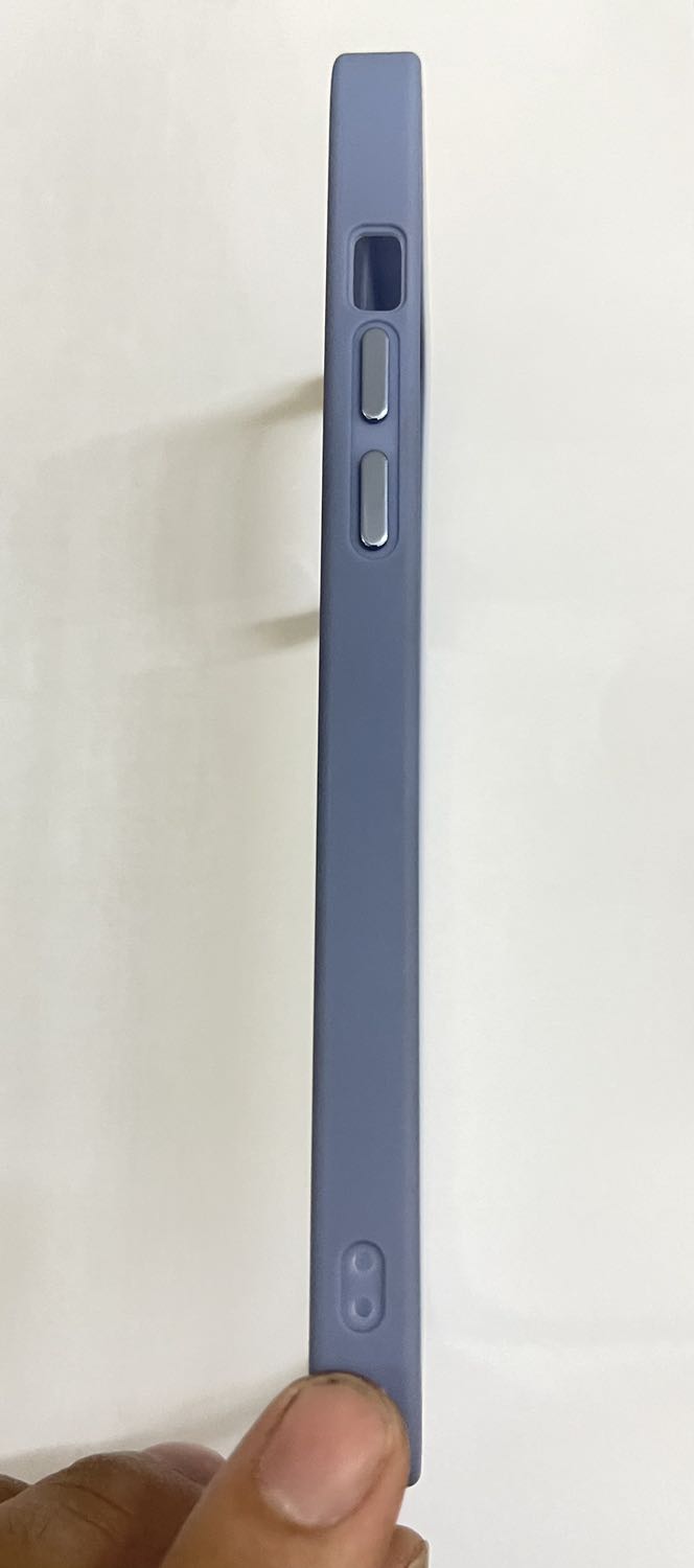 Hàng chuẩn đẹp,ốp vừa khít với máy. Mn nên mua,còn bền hay ko thì xài mới biết😋😋 Hàng chuẩn đẹp,ốp vừa khít với máy. Mn nên mua,còn bền hay ko thì xài mới biết😋😋