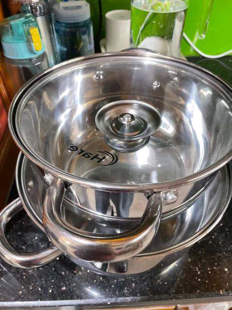 Bộ nồi đẹp rẻ hơn ngoài siêu thị còn chất lượng thì nhìn sáng đẹp. Shipper nhiệt tình dễ thương  sẽ ủng hộ tiếp