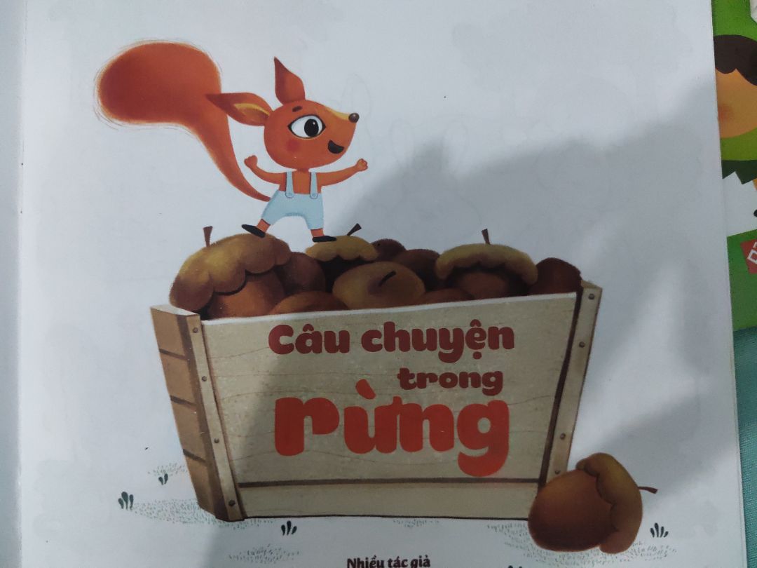 Dạy các bé biết giúp đỡ lẫn nhau.