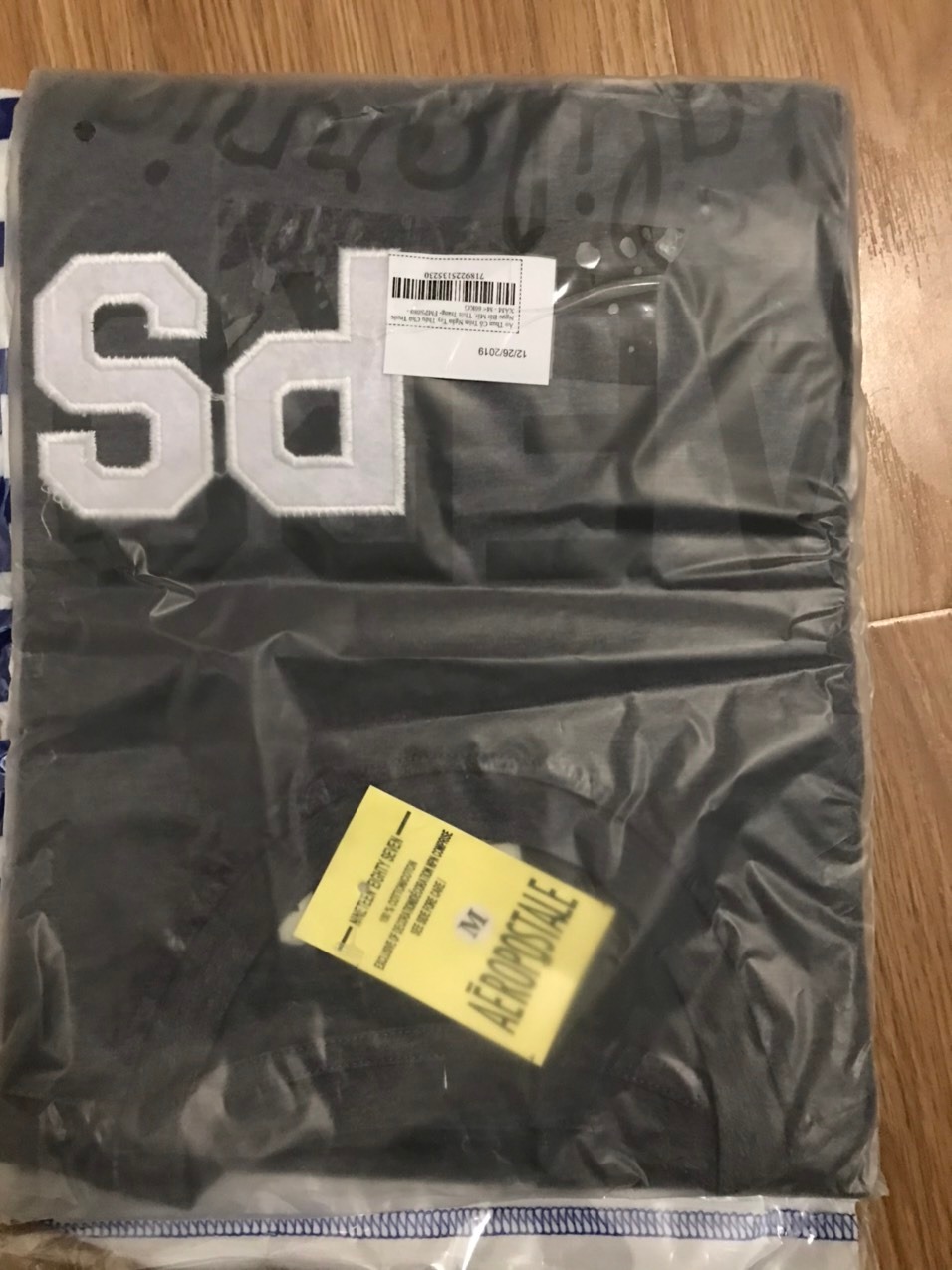 Lâu rồi mới mua được shop đồ tốt và đẹp. Làm ăn có tâm. Size áo hơi to