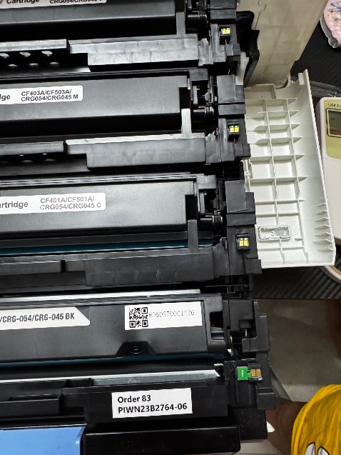 Sai mã , đổi bảo hành chip mực báo lỗi liên tục không dùng đc