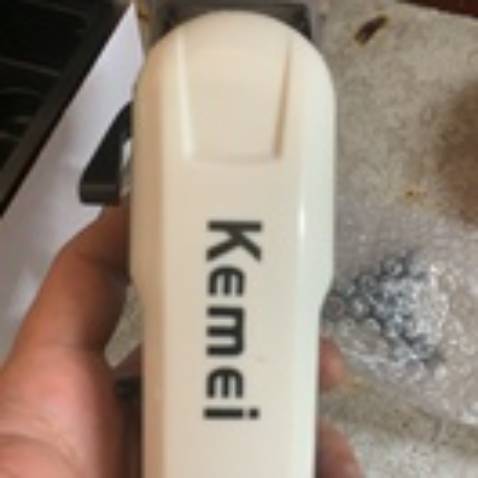 Hàng của shop này rất uy tín và giao hàng khá nhanh.shiper nhiệt tình.
Mình mua 3 sản phẩm thấy ok trong tầm giá.
Chúc shop buôn may bán đắt