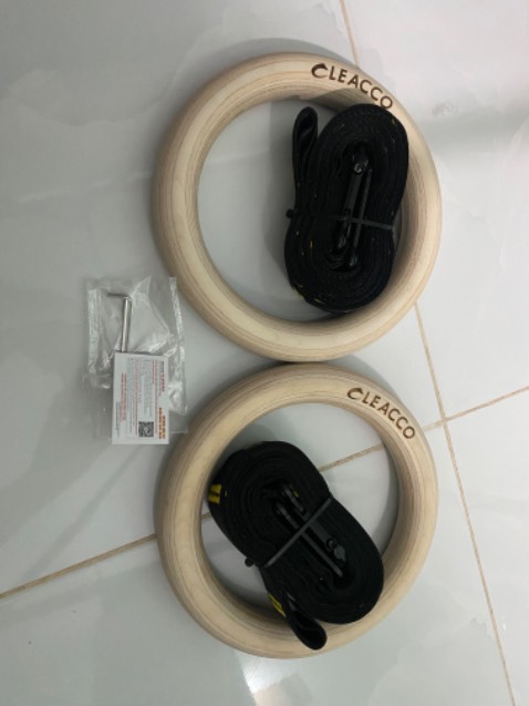 Giao hàng nhanh, hàng đóng gói kỹ, móc kết nối có vít lục giác để cố định rất chắc chắn, dây có số đo sẵn nên rất tiện lợi khi điều chỉnh. Tổng thể nhìn đẹp và chắc nhe mọi người.